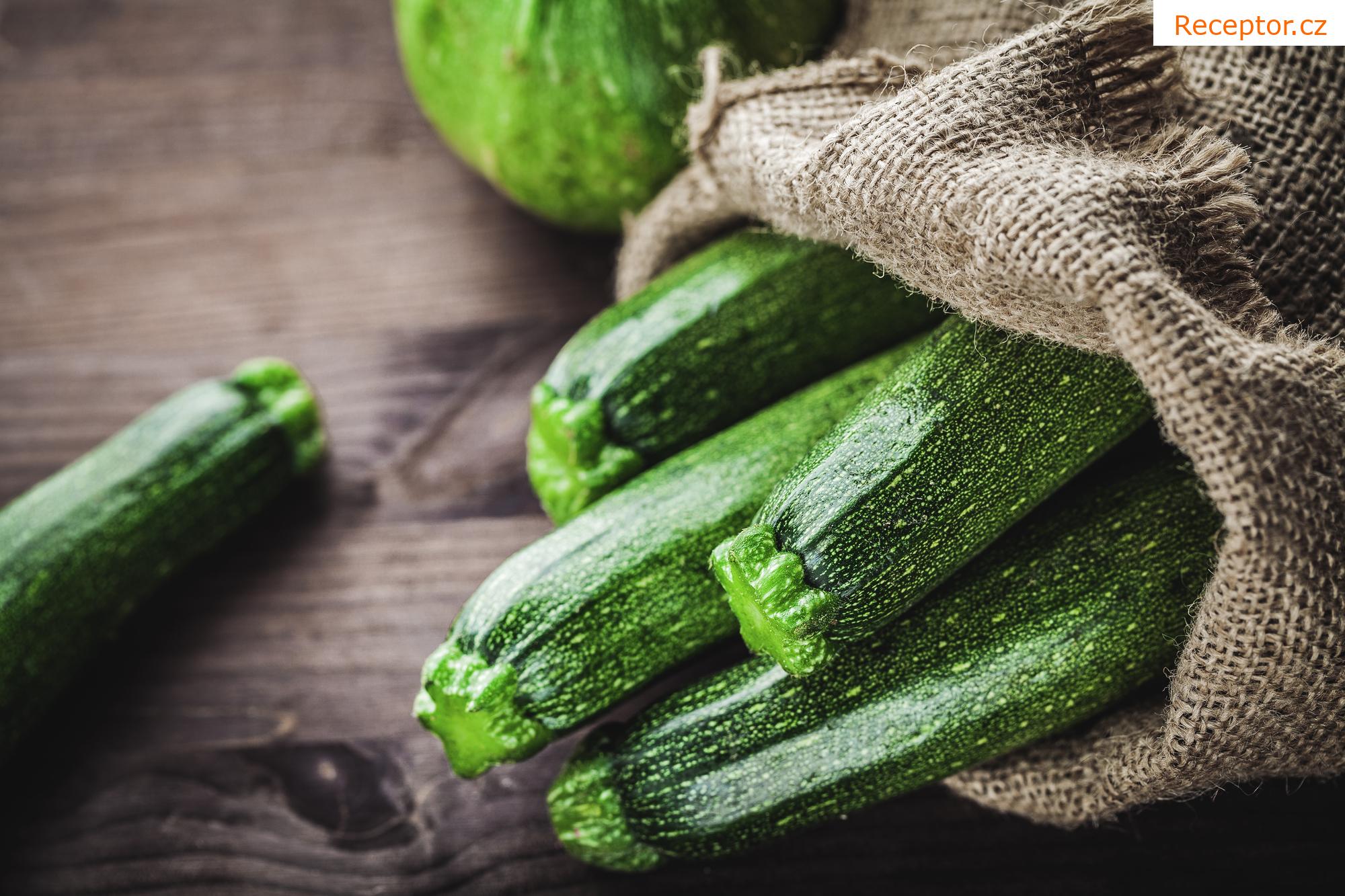 Cuketové zelí dušené