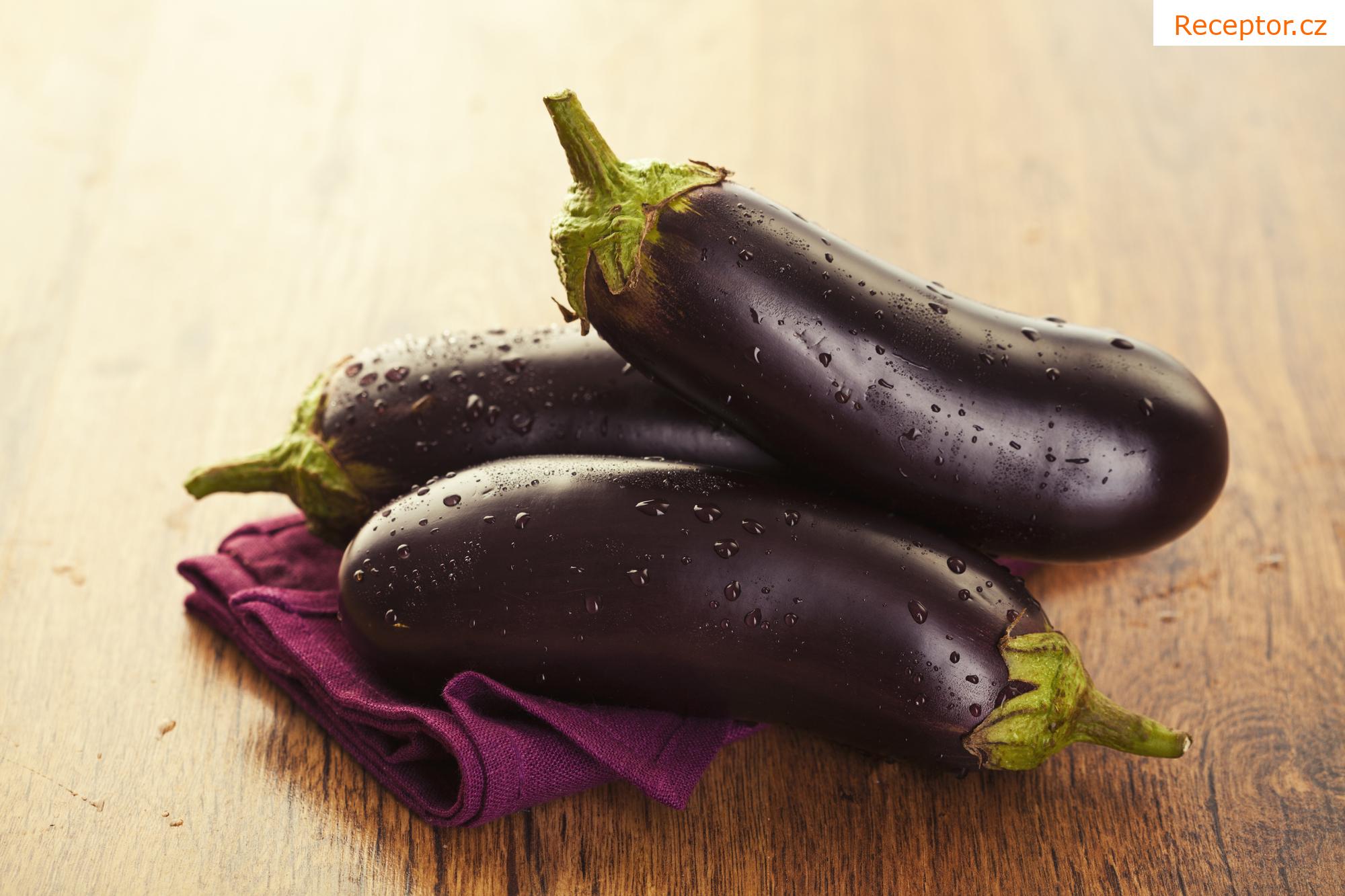 Lilková pomazánka Baba Ghanoush (vegan)