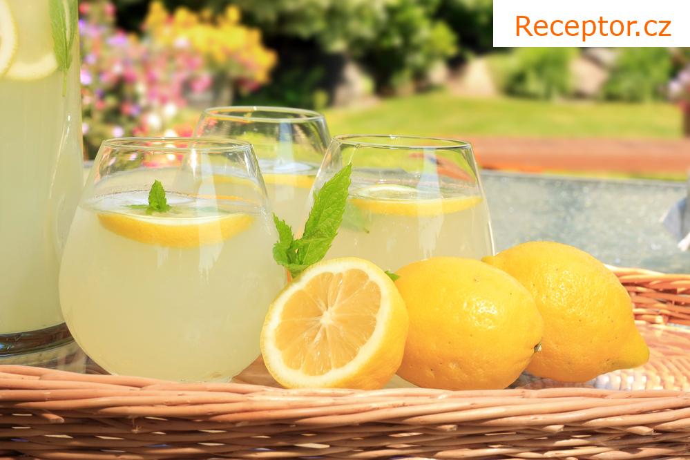 Okurkovo-citronová limonáda