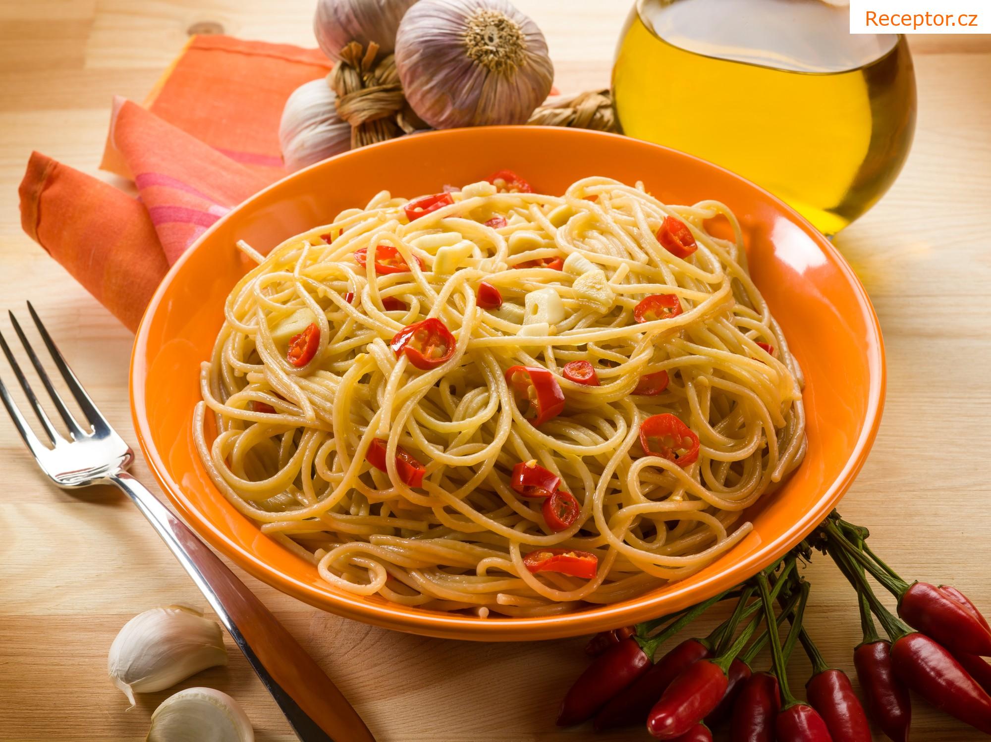 Špagety aglio olio